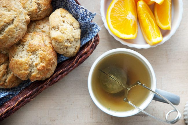 appelsinscones-med-kardemomme