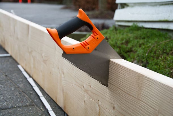 Guide: sådan laver du et spisebord med brede planker