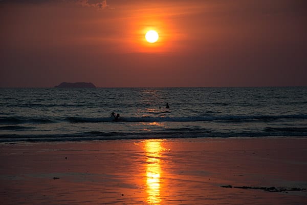 solnedgang-ved-havet
