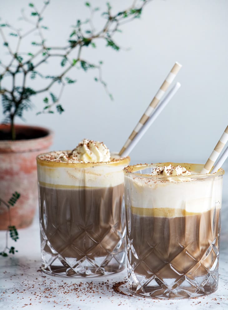 Irish Coffee Opskrift på den bedste klassiske varme cocktail