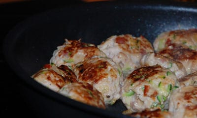 kyllingefrikadeller