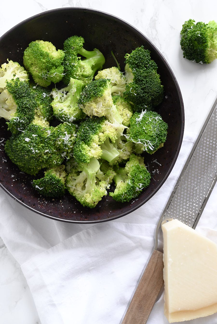 dampet broccoli opskrift