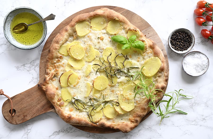 hed sandsynlighed Aktiver Hvid pizza med kartofler og rosmarin – Opskrift på kartoffelpizza