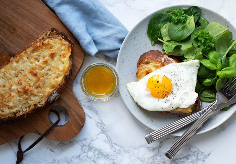 Crocue monsieur croque madame
