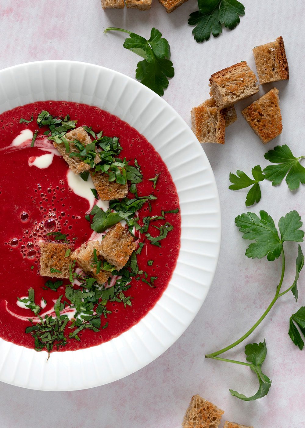 Rødbedesuppe med masser af smag – suppe rødbede