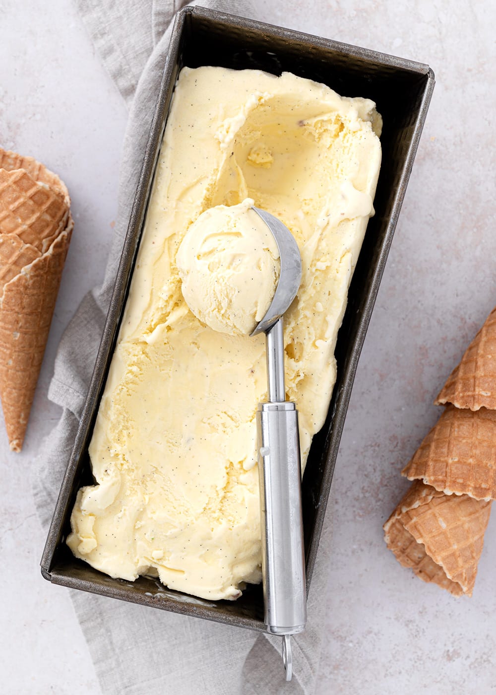Vaniljeis - Opskrift på cremet vanilje is