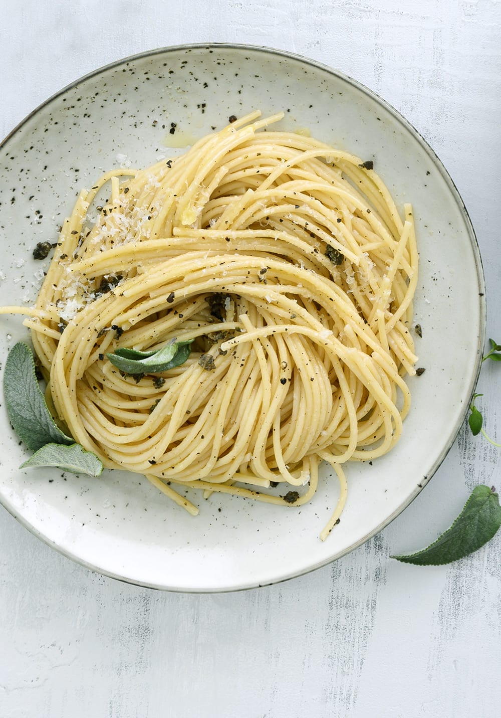 pasta med salviesmør