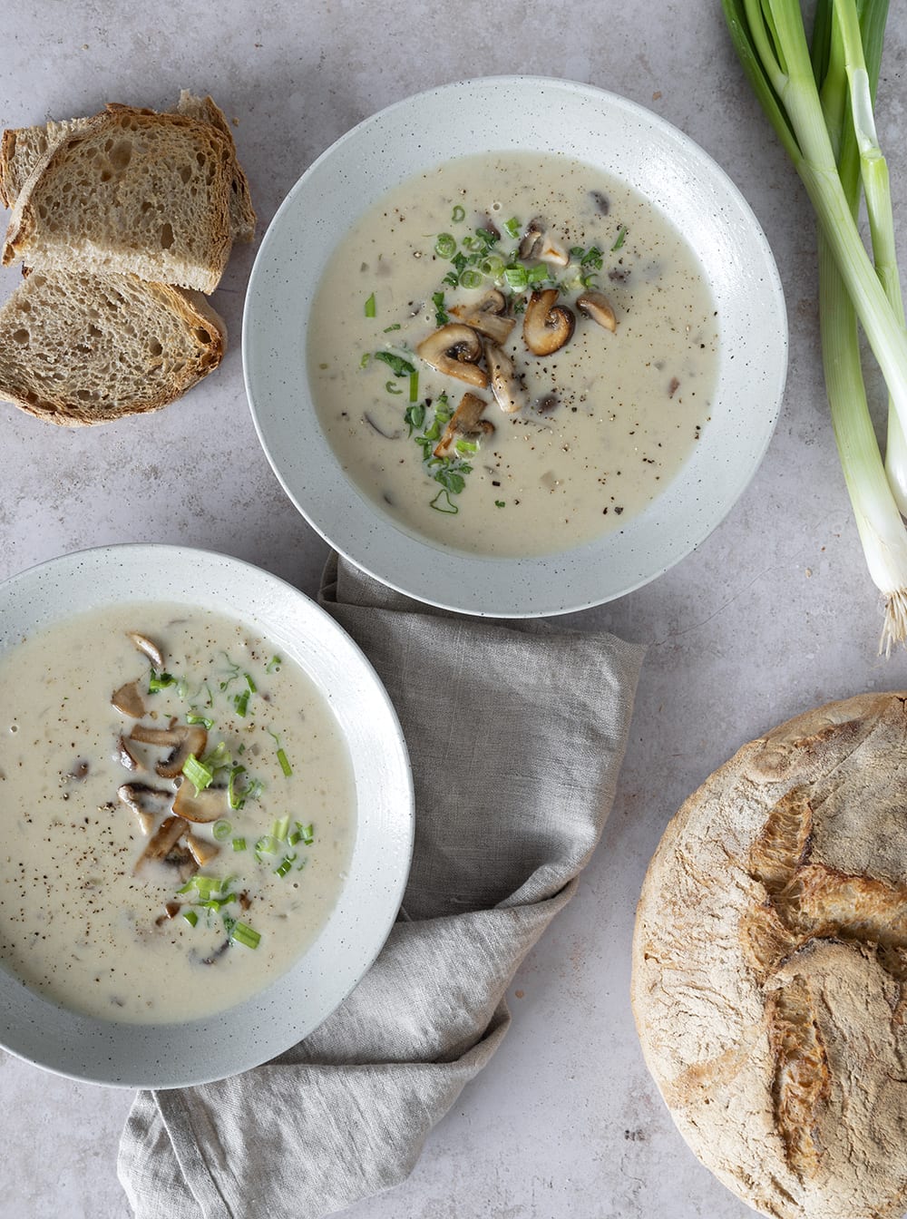 opskrift på skøn og nem svampesuppe