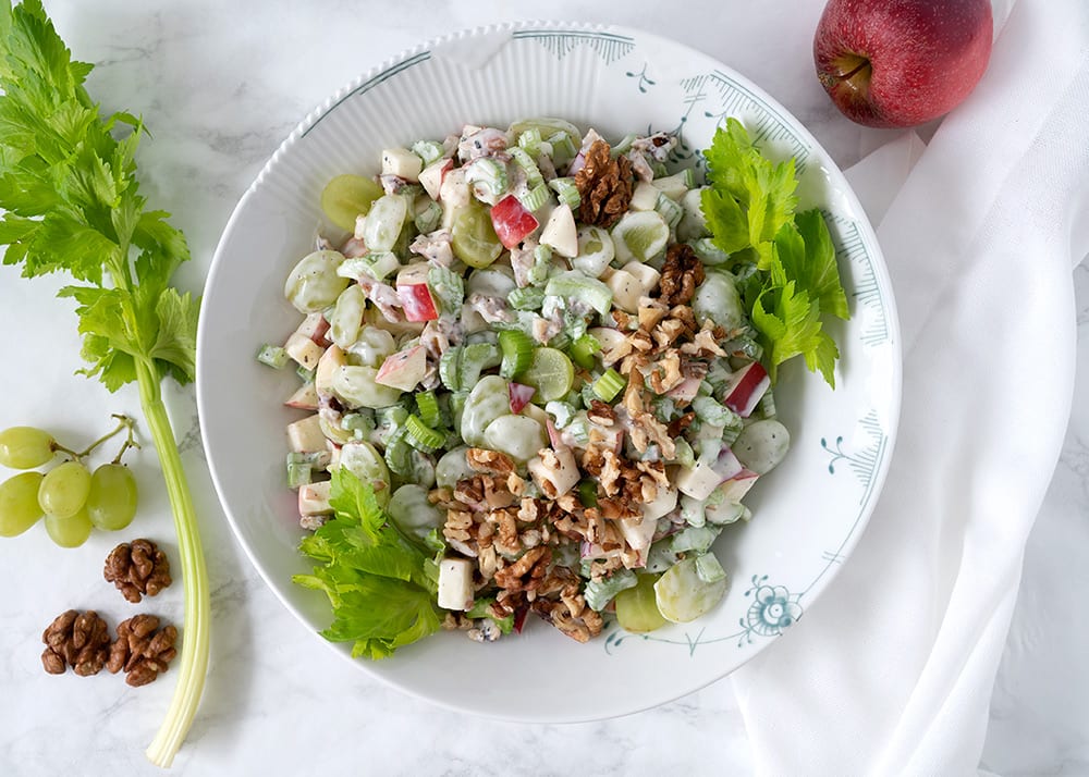 Waldorfsalat - skøn opskrift på den klassiske julesalat