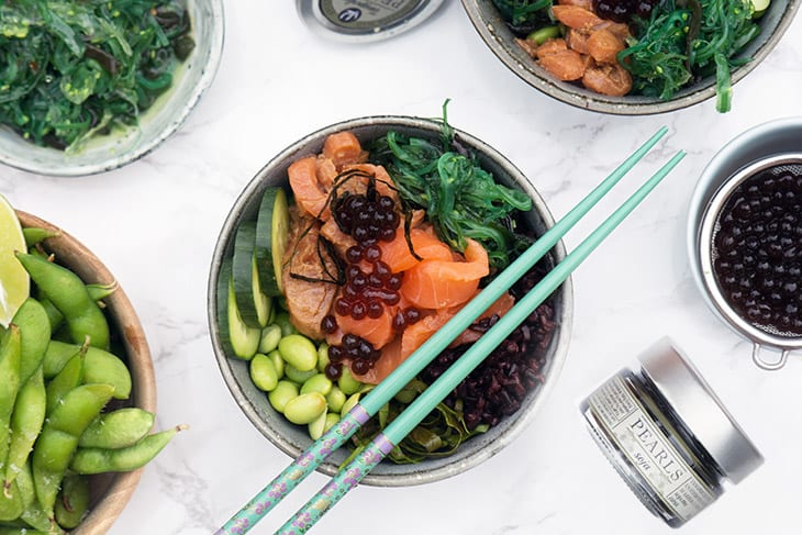 Sushibowl – sushisalat med tangperler