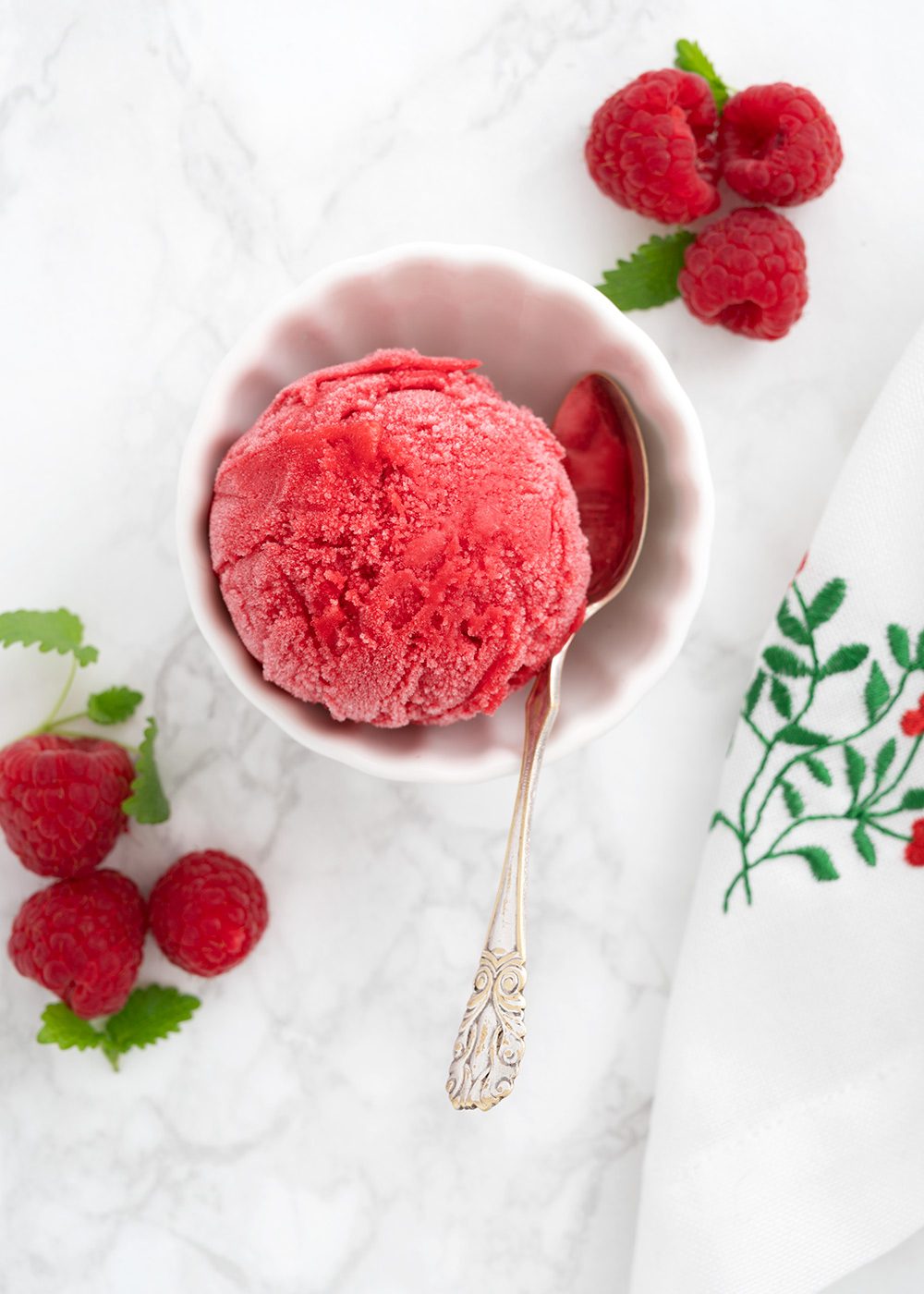 hindbær sorbet