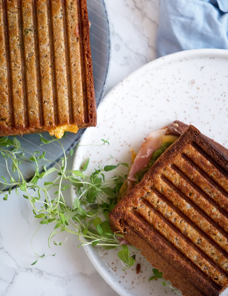 groft toastbrød opskrift