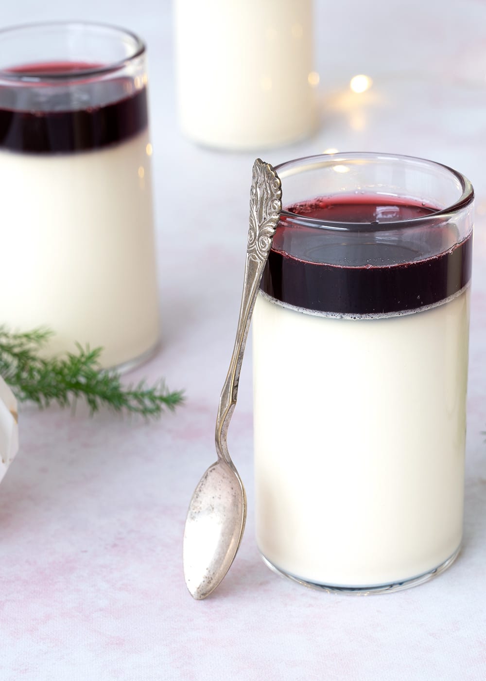 panna cotta kirsebær