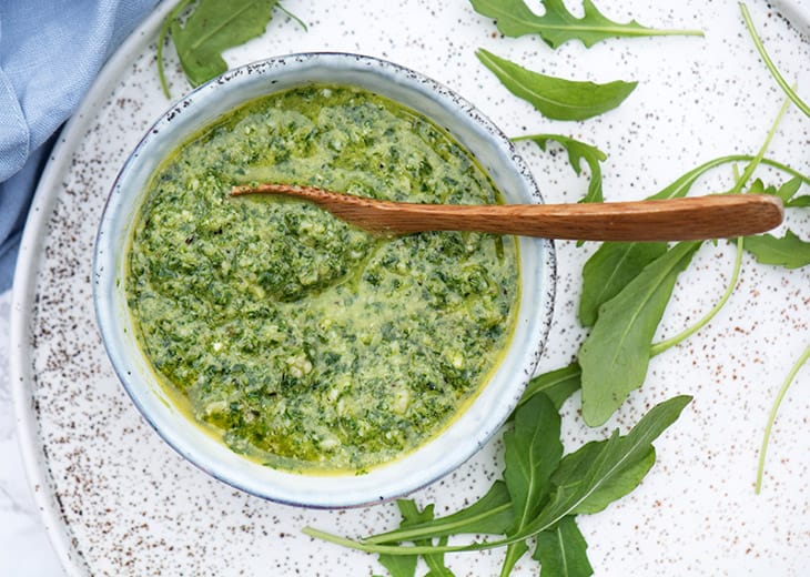 Rucolapesto opskrift på lækker hjemmelavet pesto med rucola