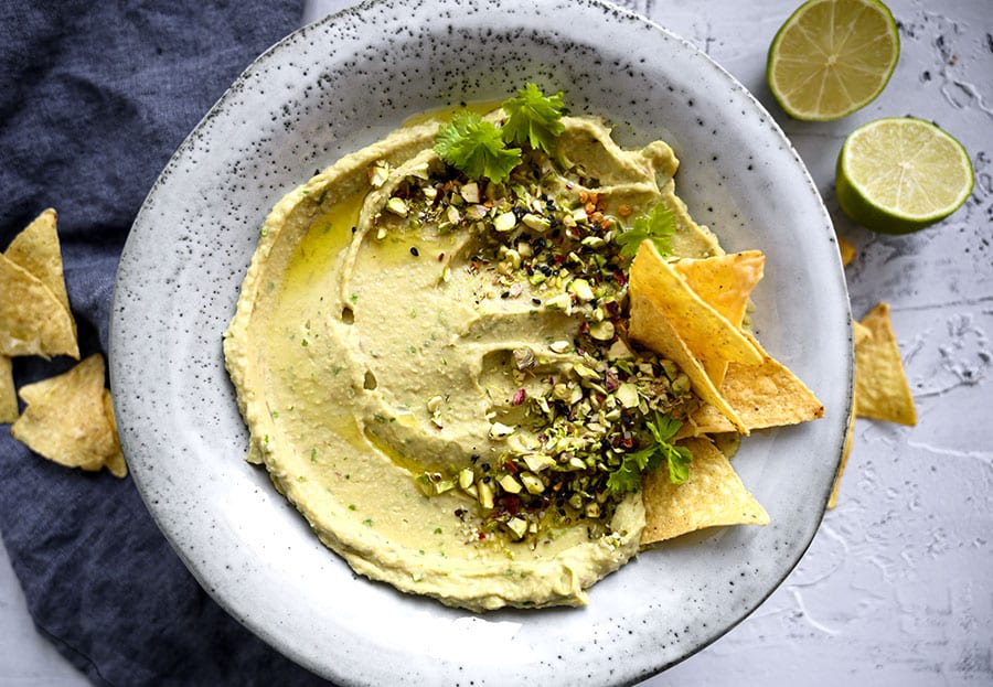 Smitsom sygdom Ulykke stykke Avocadohummus - opskrift på en lækker dip af kikærter og avocado