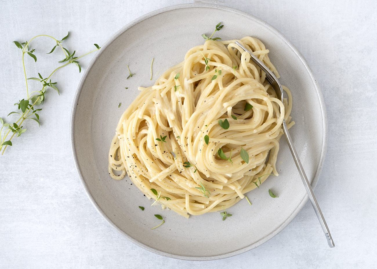 vest beslag buste Pasta Alfredo - opskrift på den lækre cremede pastaret