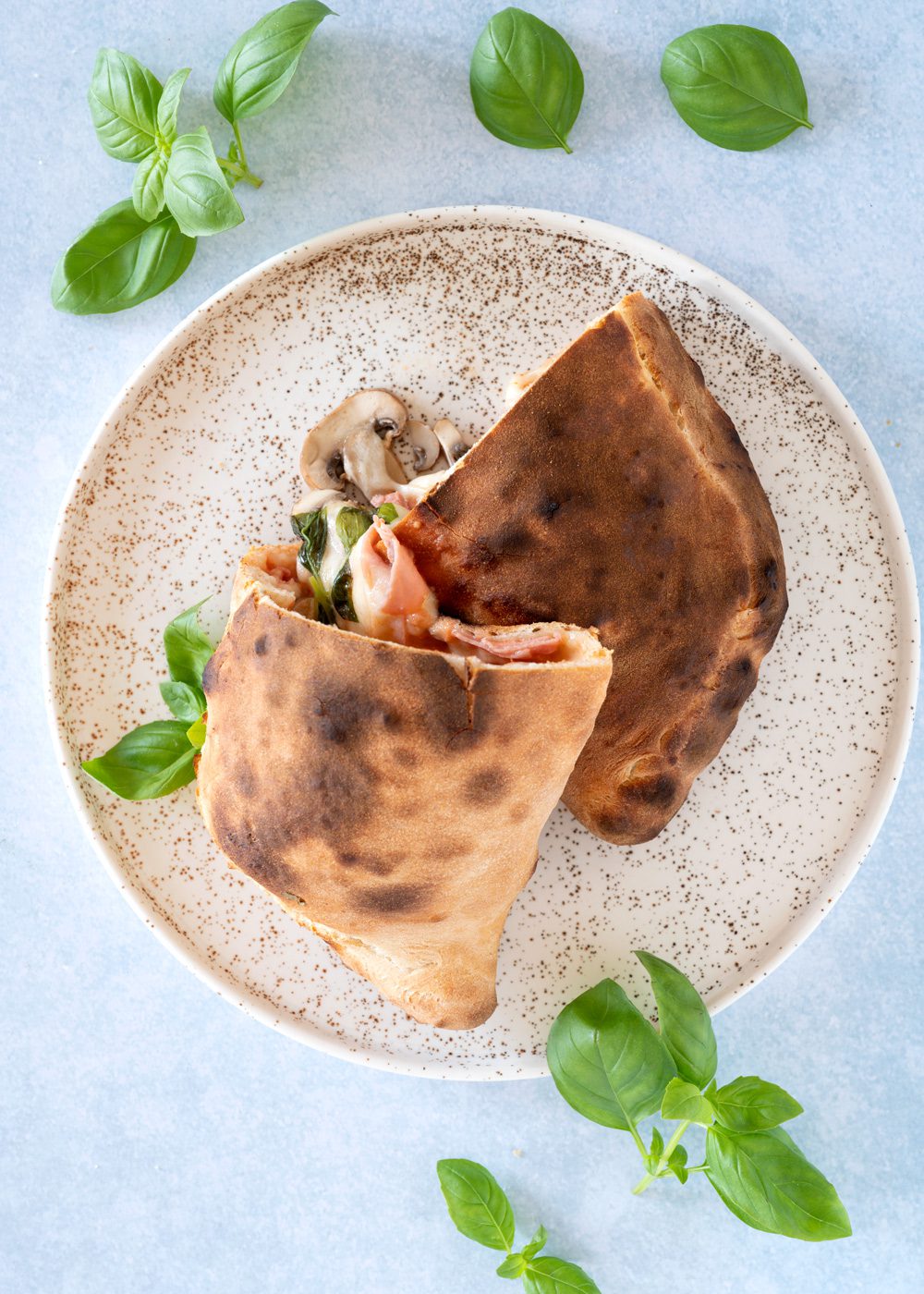 Calzone skinke og champignon