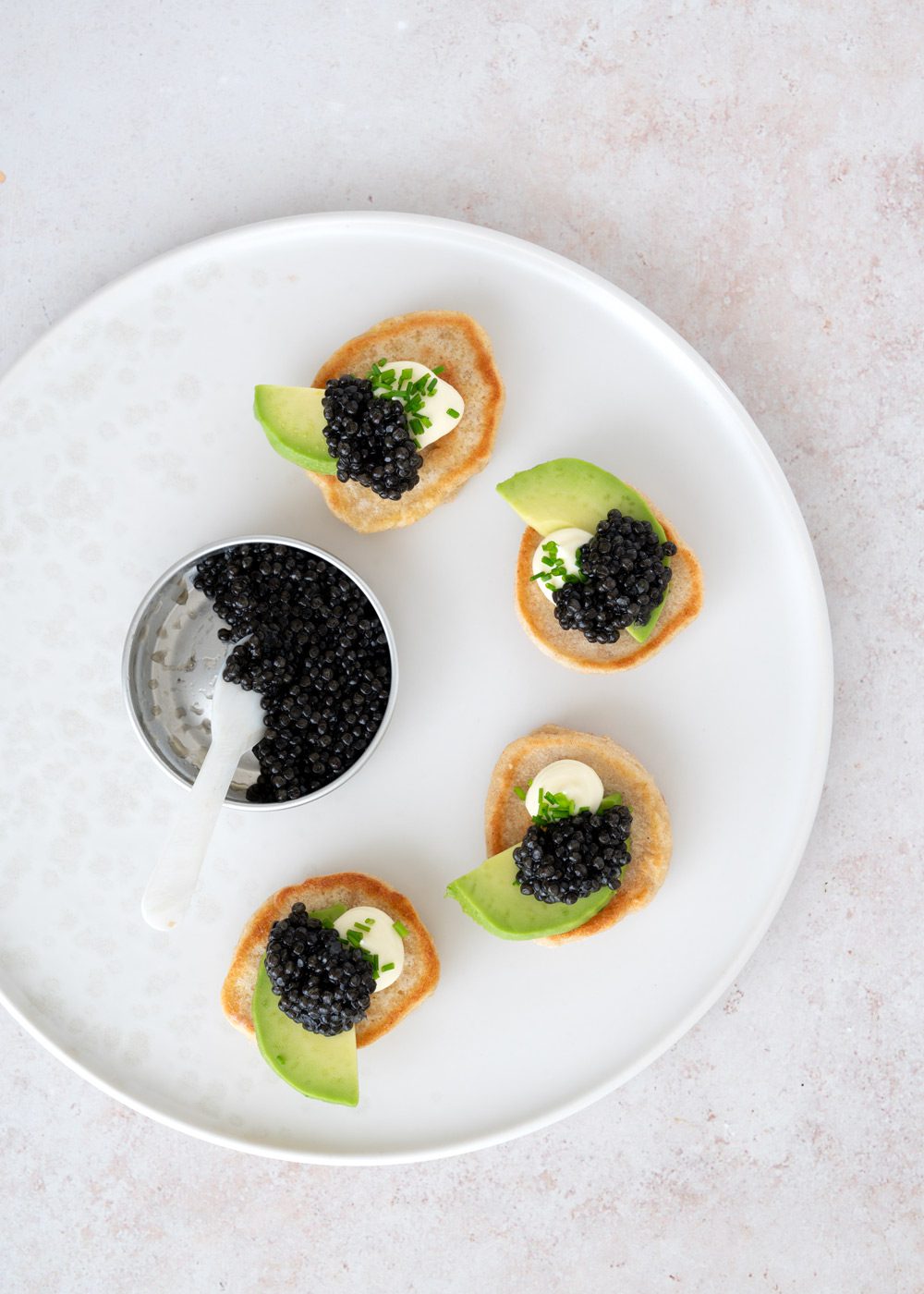blinis med caviar