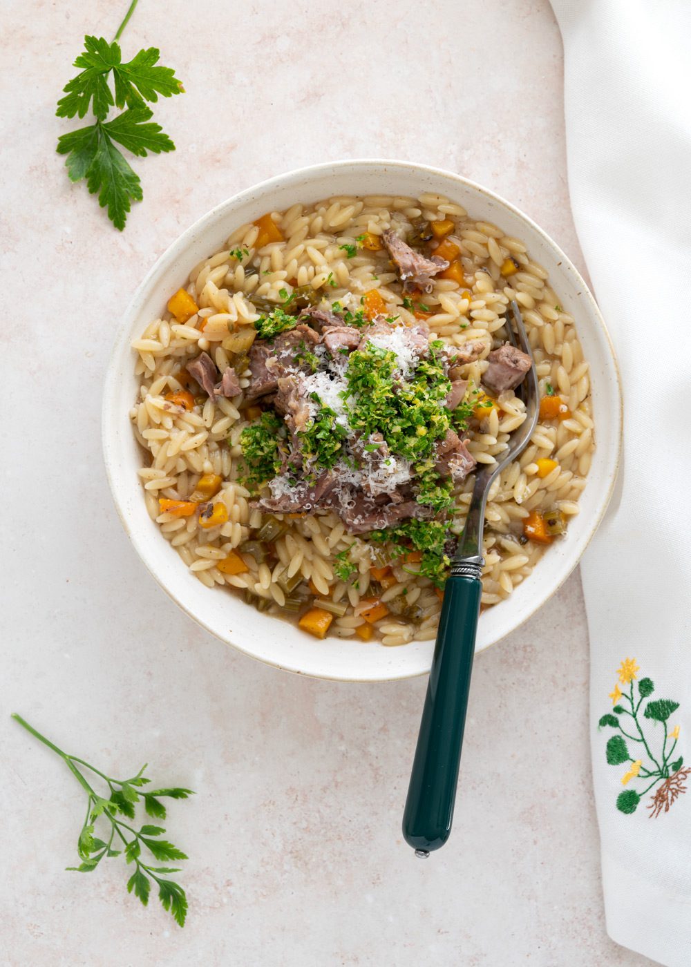 cremet orzo med langtidssimret lam