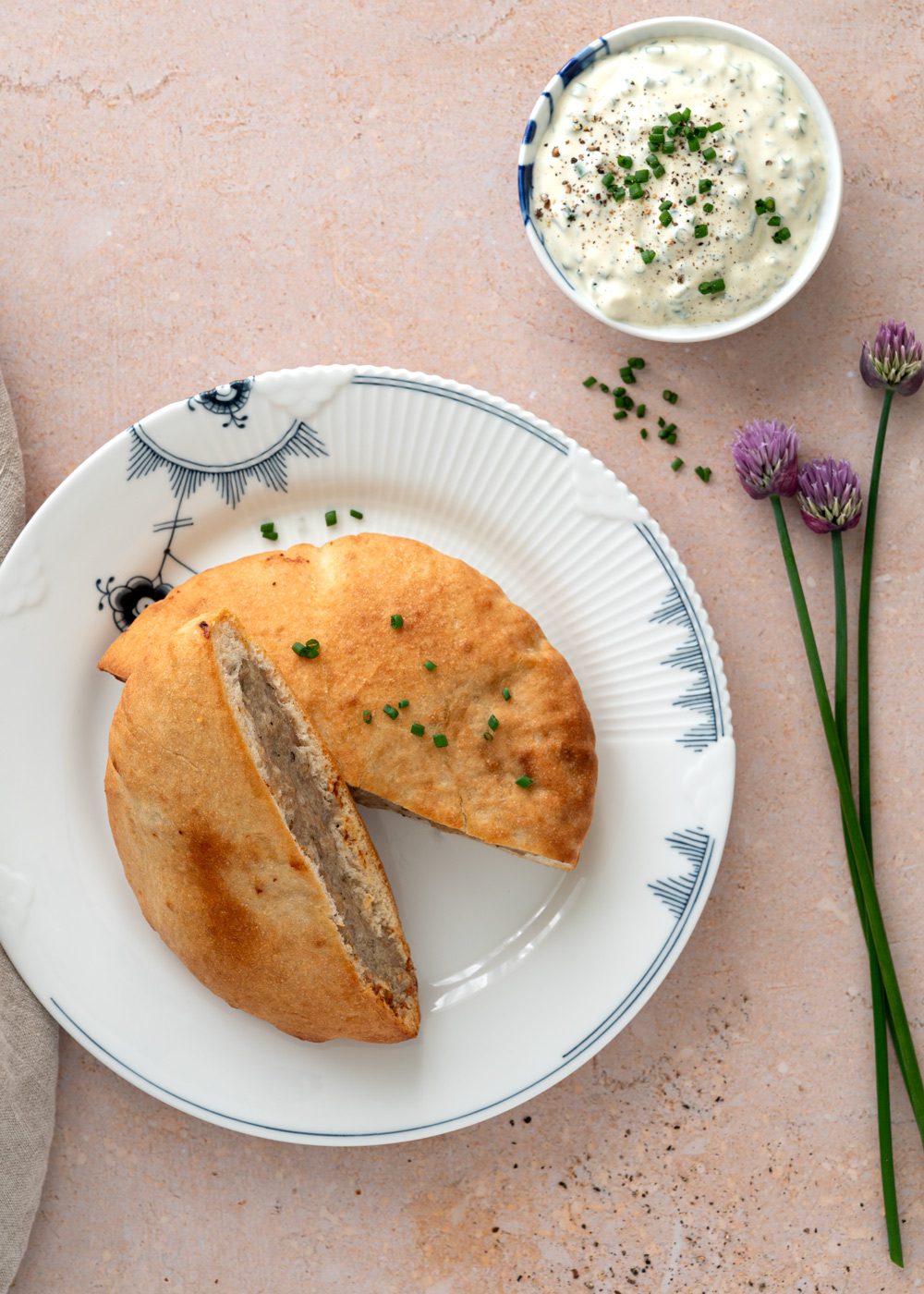 bagt pita med frikadelle