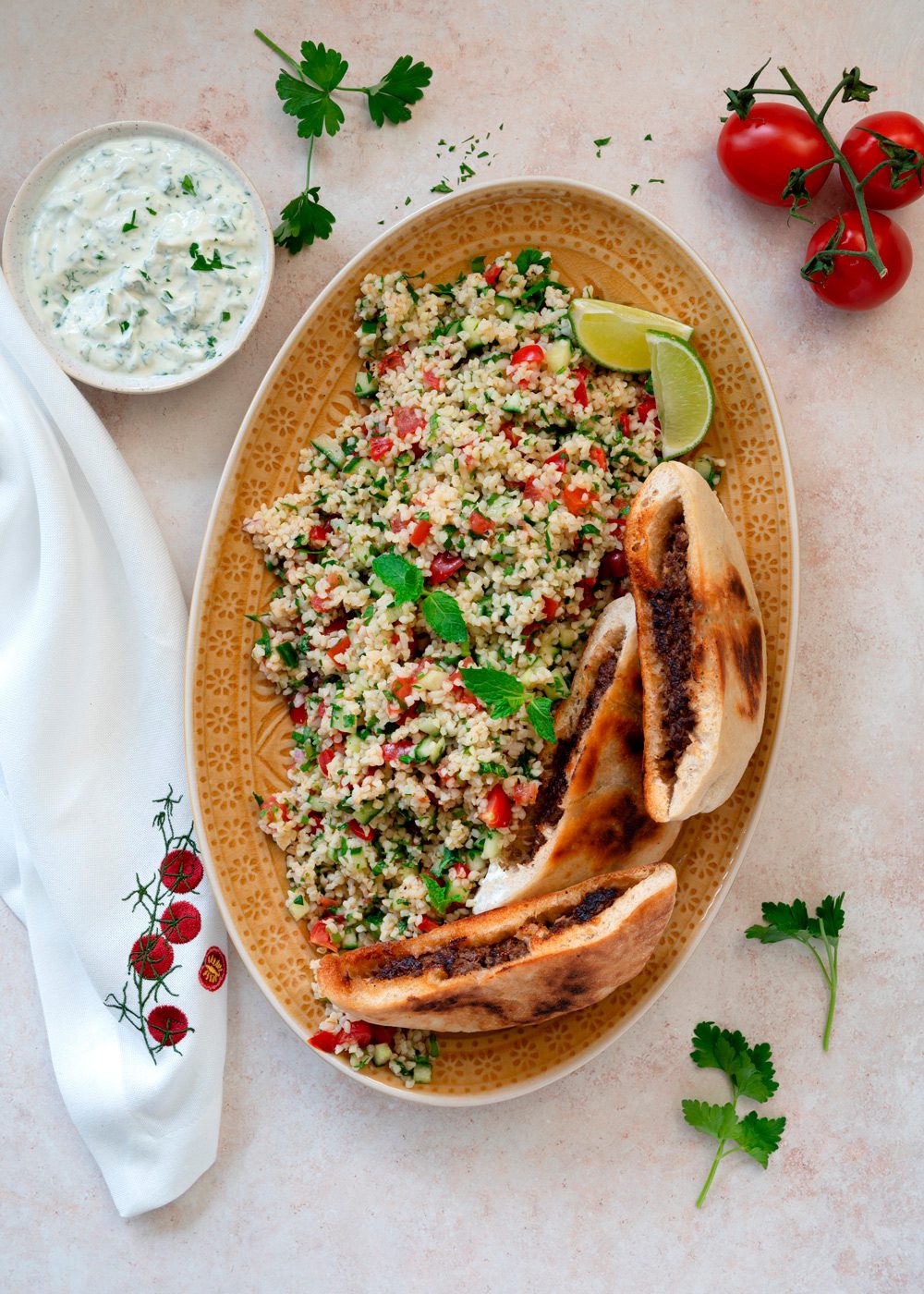farserede pita med bulgursalat