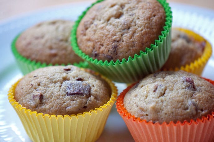 Bananmuffins med chokolade og nødder